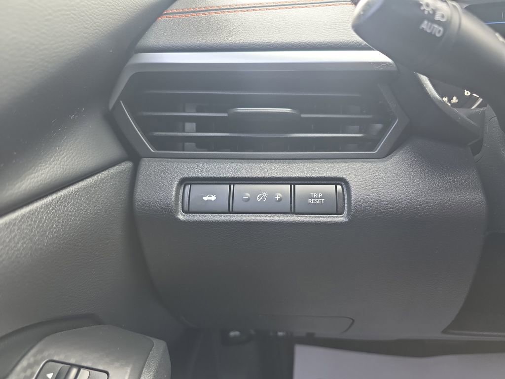 Used 2022 Nissan Altima 2.5 SR AWD/4WD image 17