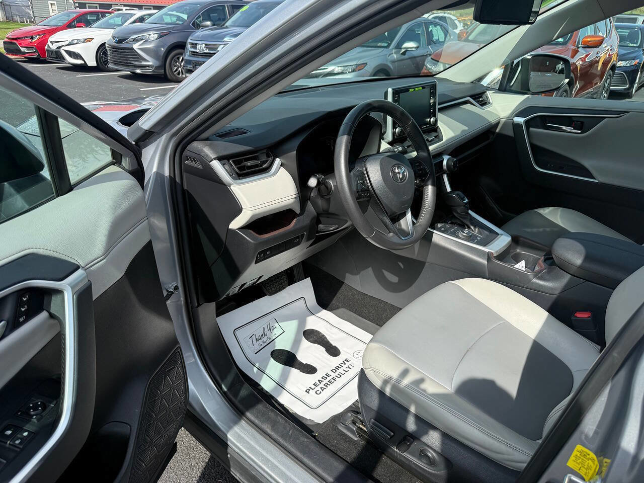 Used 2019 Toyota RAV4 Limited w/ All Weather Liner Package AWD/4WD image 8