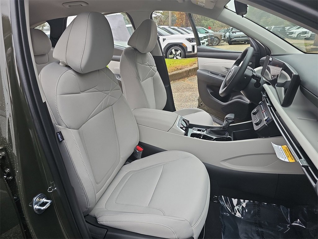 New 2026 Hyundai Tucson SE image 10