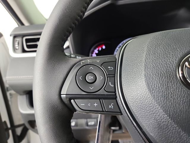 New 2025 Toyota RAV4 XLE image 24