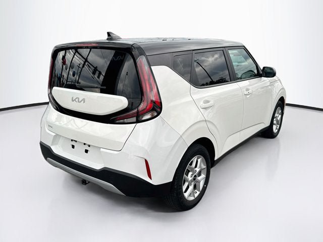 Certified 2024 Kia Soul S FWD image 5