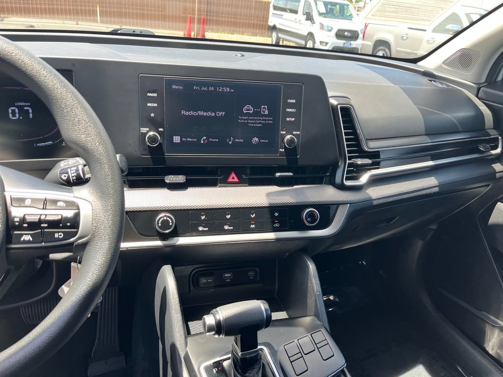 Used 2024 Kia Sportage LX FWD image 18