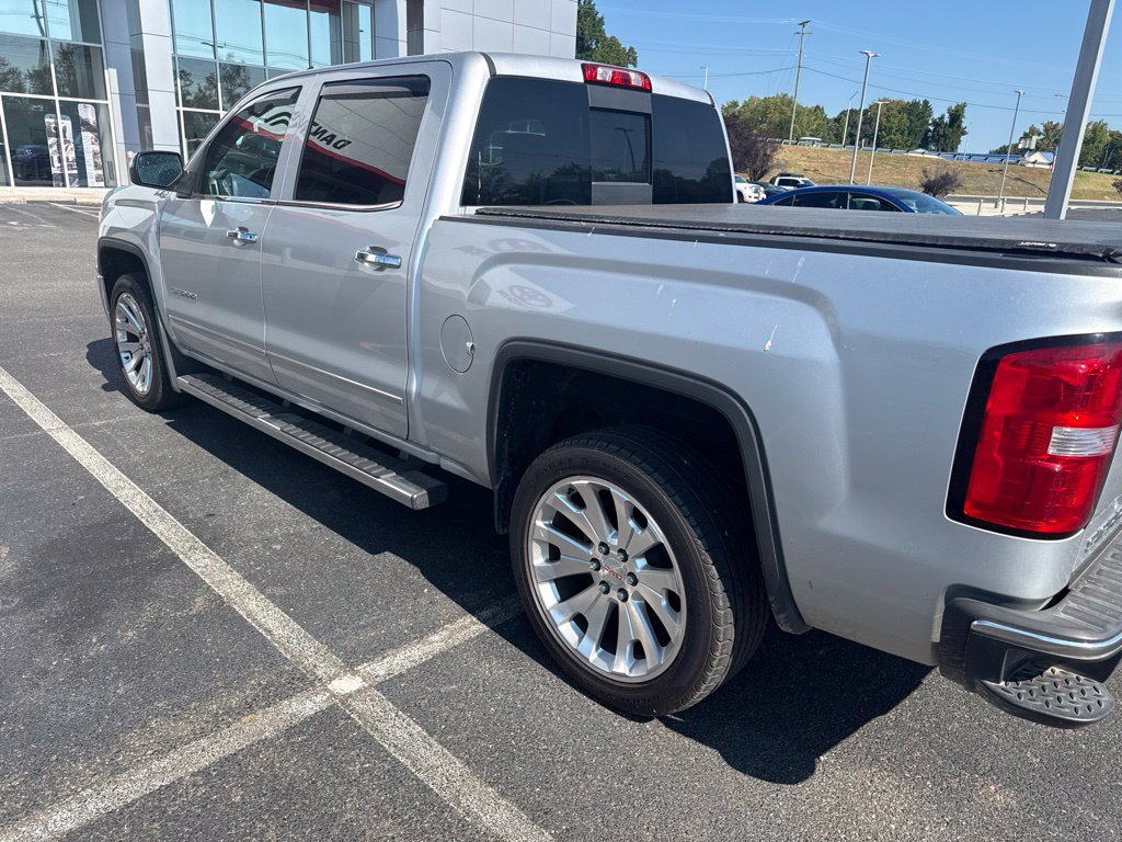 Used 2015 GMC Sierra 1500 SLT w/ Driver Alert Package AWD/4WD image 3
