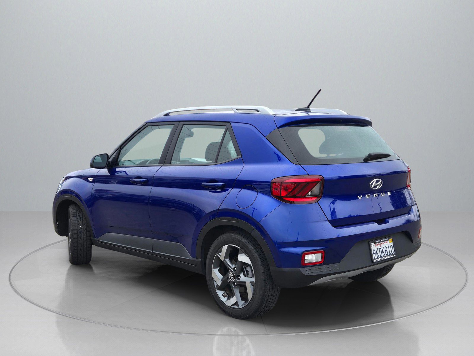 Certified 2024 Hyundai Venue SEL image 5