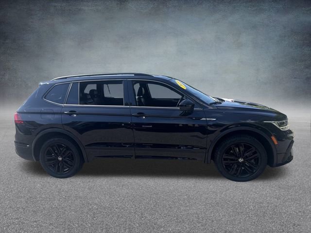 Used 2022 Volkswagen Tiguan SE R-Line image 5