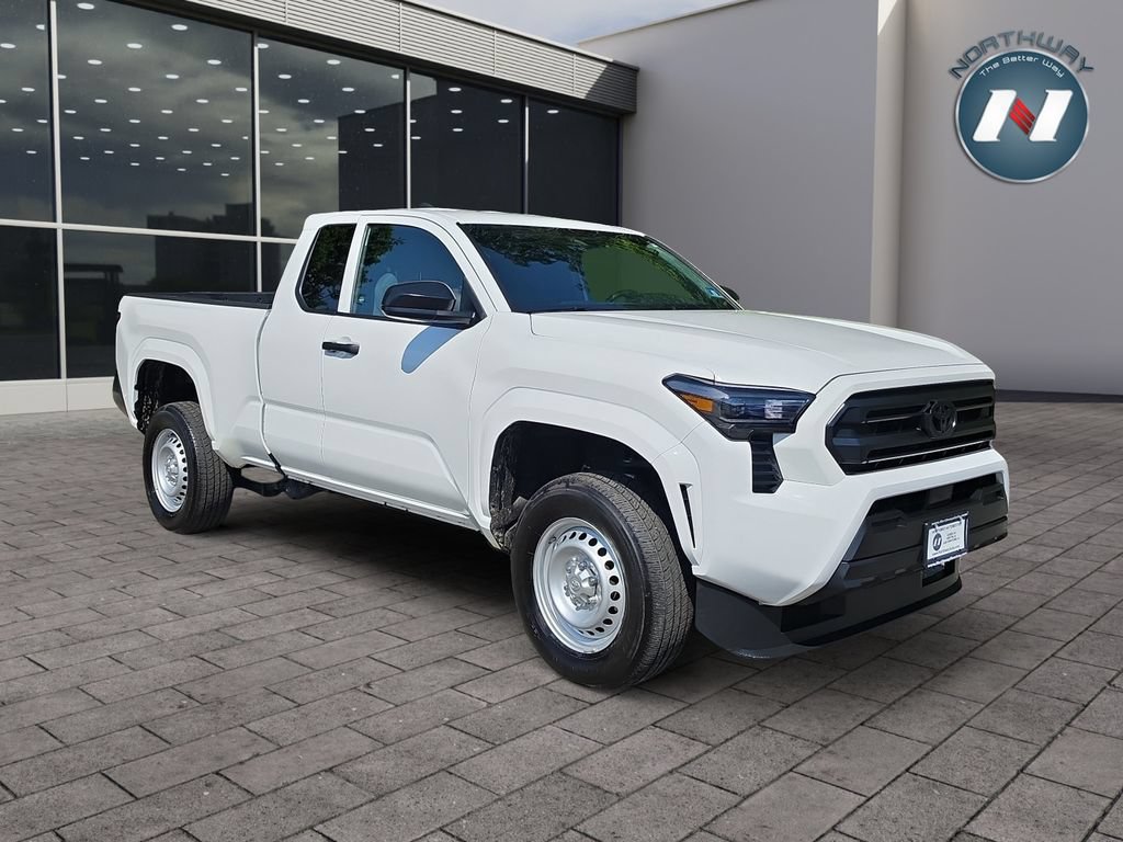 Used 2025 Toyota Tacoma SR RWD image 7