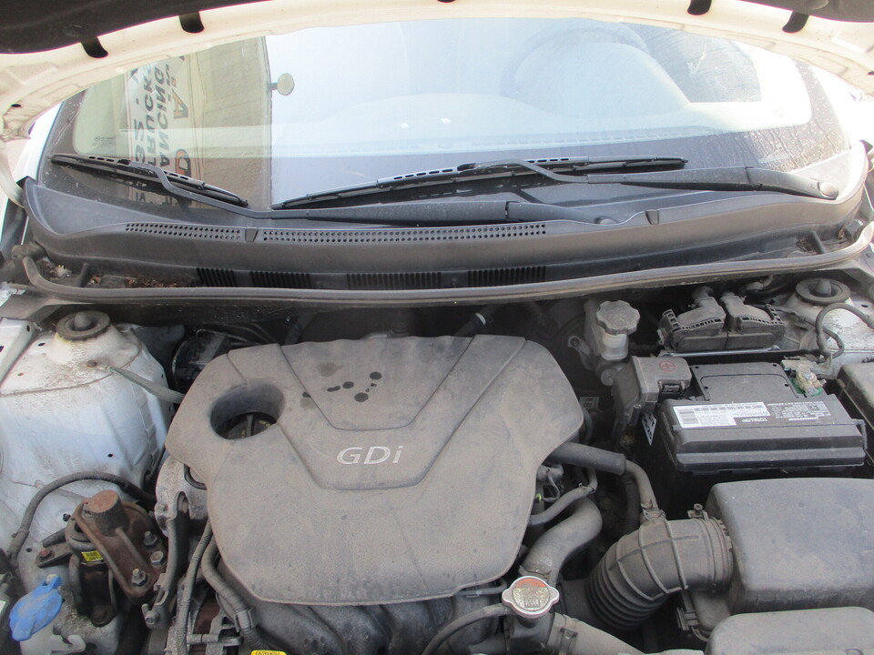 Used 2014 Hyundai Accent GLS FWD image 4
