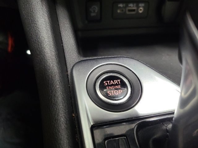 Used 2024 Nissan Sentra SV FWD image 31
