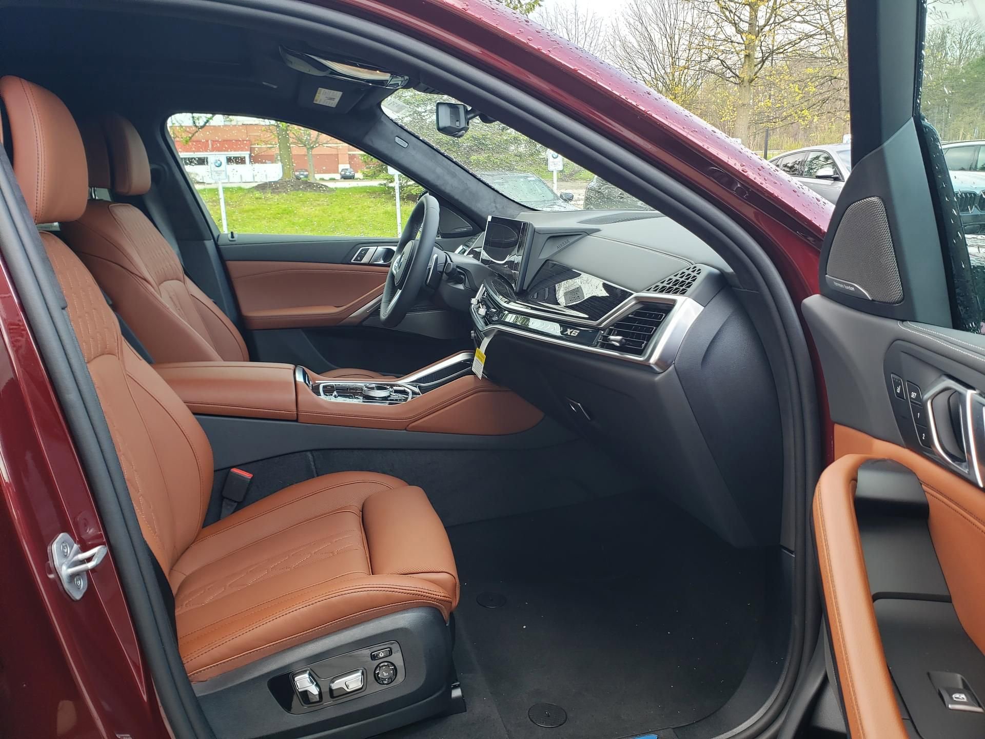 New 2027 BMW X6 xDrive40i AWD/4WD image 17