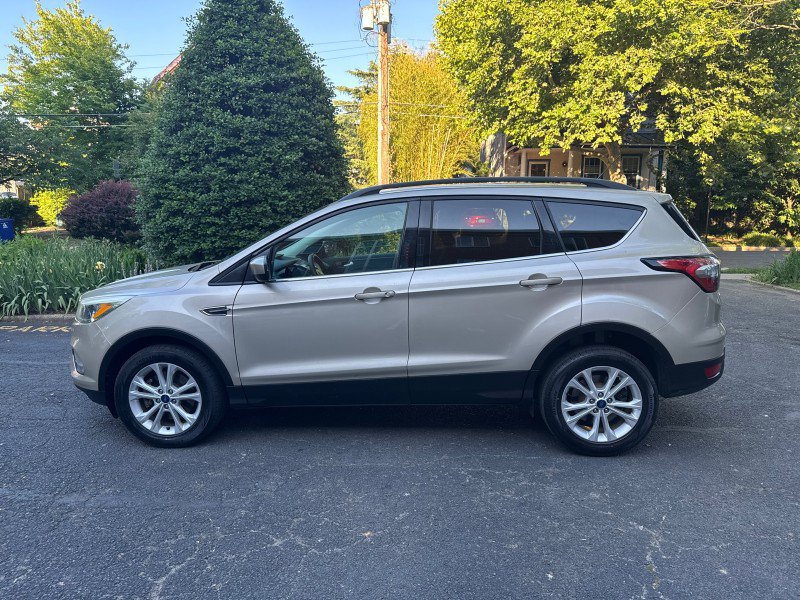Used 2018 Ford Escape SE AWD/4WD image 7