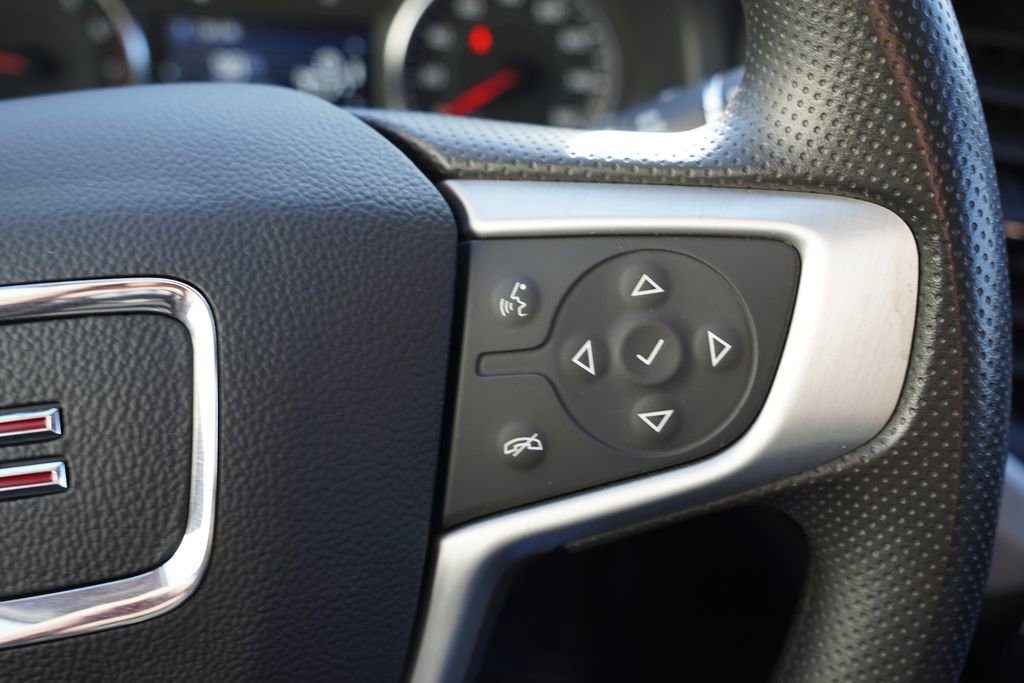 Certified 2023 GMC Acadia SLE w/ Driver Convenience Package image 32