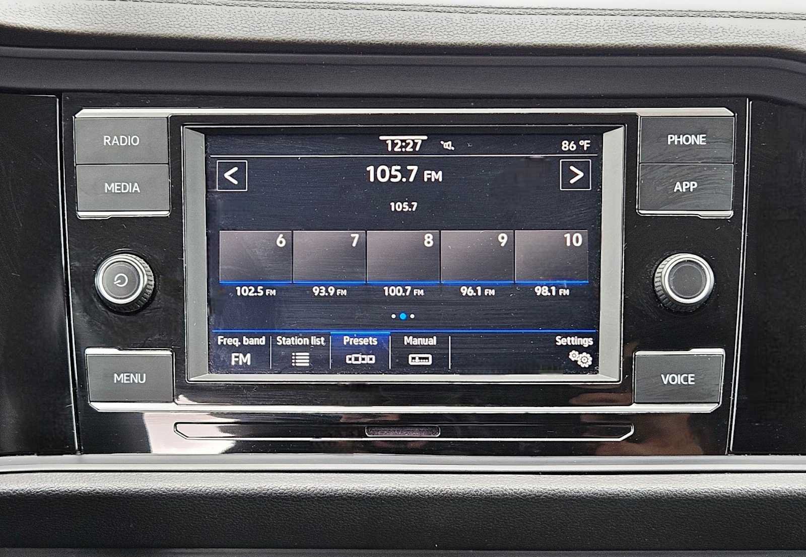 Used 2024 Volkswagen Jetta S FWD image 25