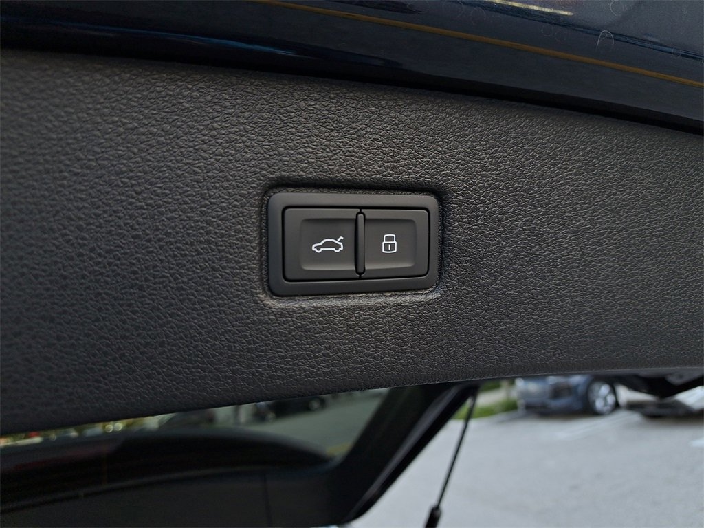 New 2026 Audi Q7 3.0T Premium Plus image 32