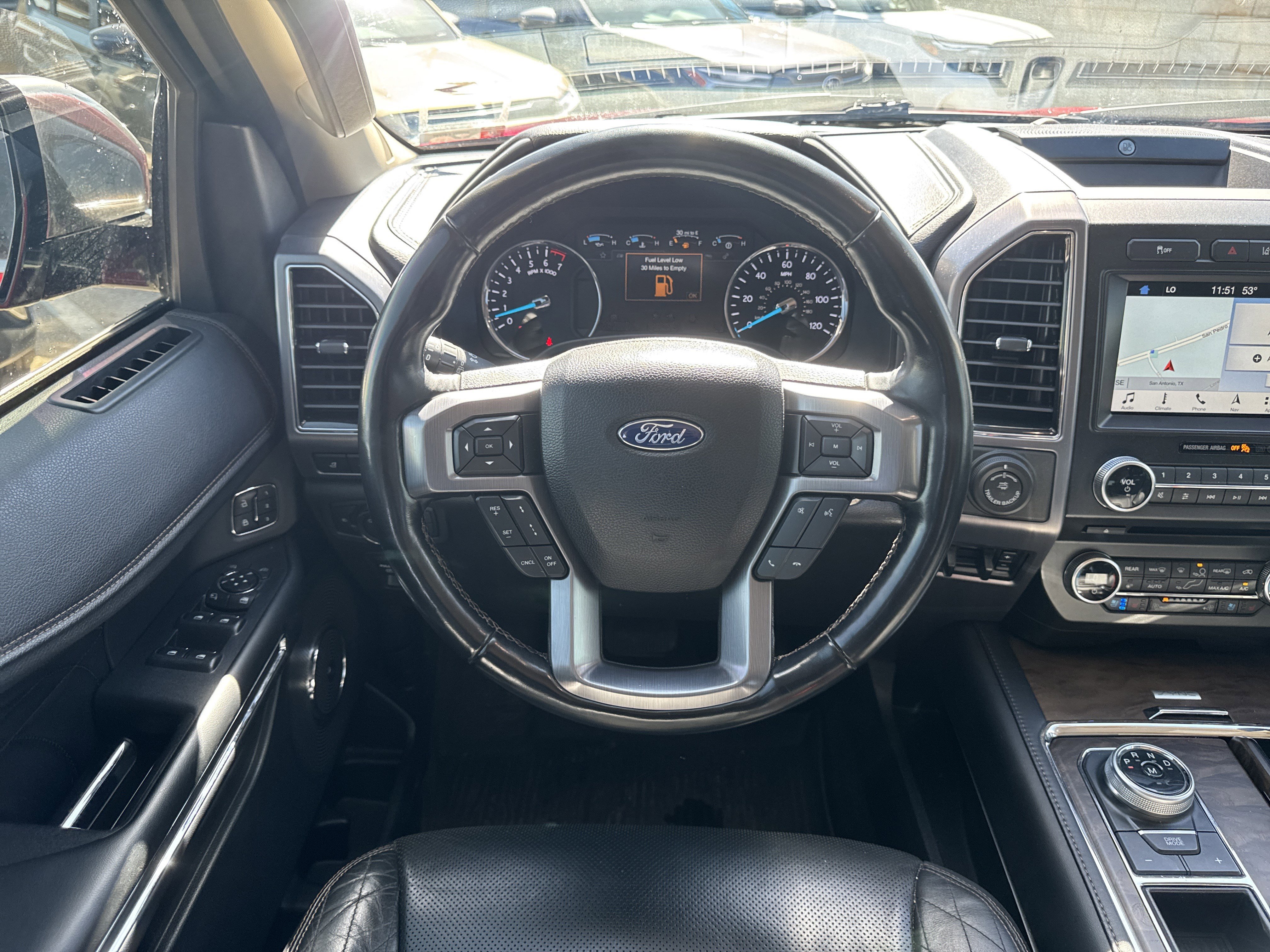 Used 2018 Ford Expedition Max Platinum image 11