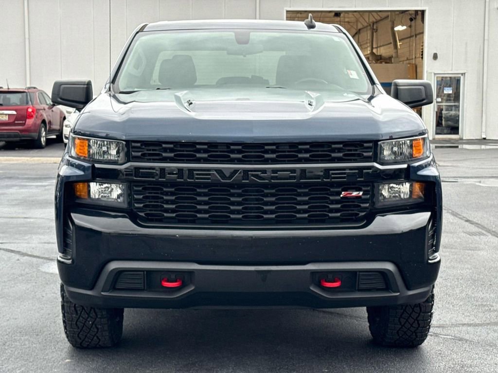 Used 2022 Chevrolet Silverado 1500 Custom Trail Boss w/ LPO, Dark Essentials Package image 2