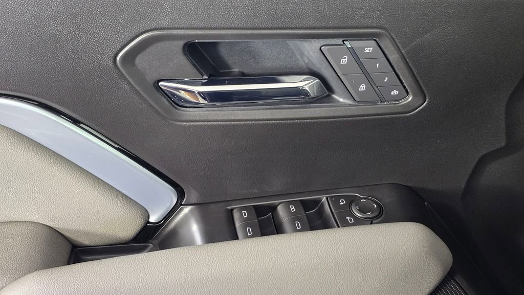 New 2026 Chevrolet Colorado ZR2 image 19