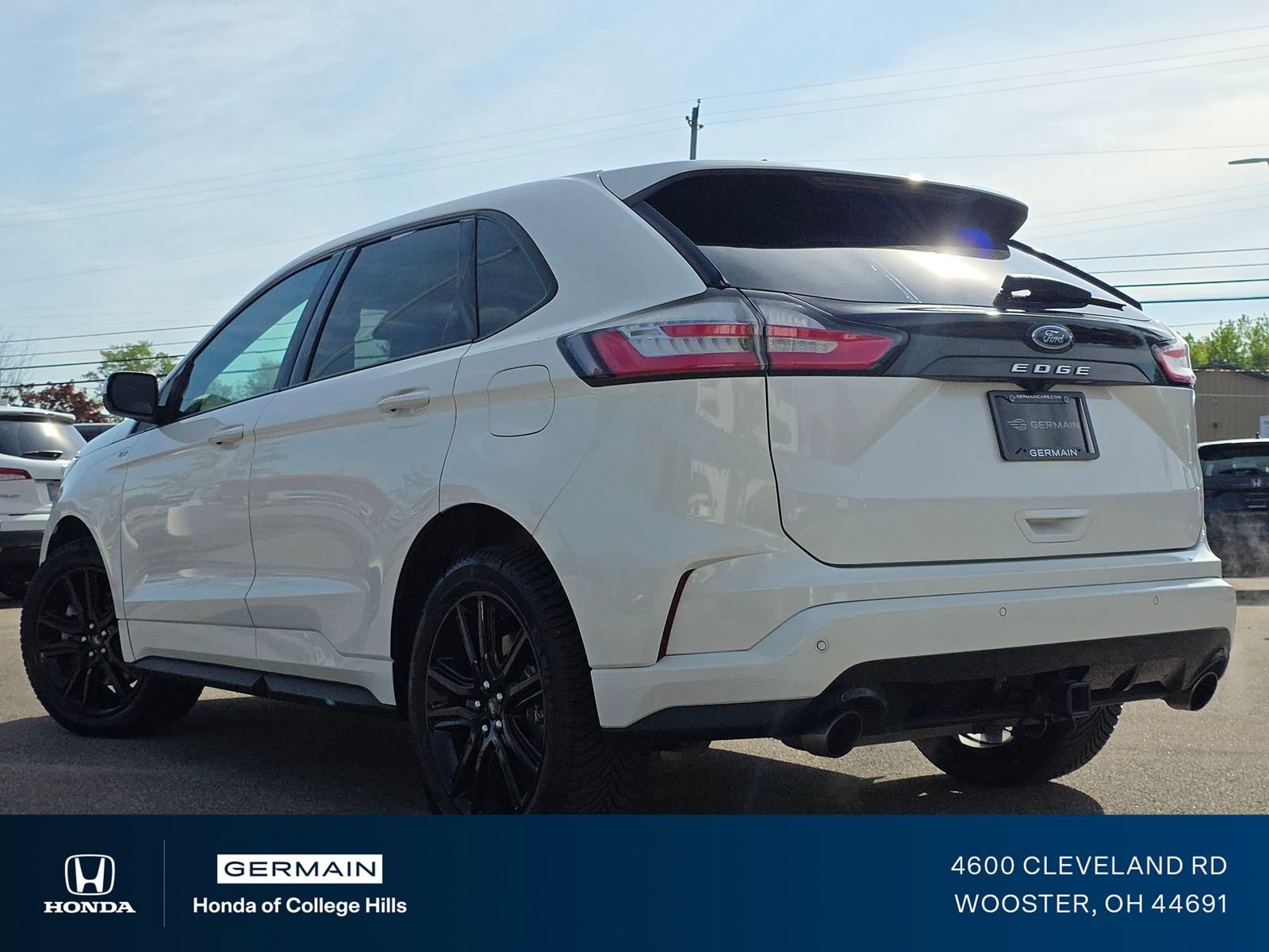 Used 2021 Ford Edge ST-Line w/ Class II Trailer Tow Package AWD/4WD image 18