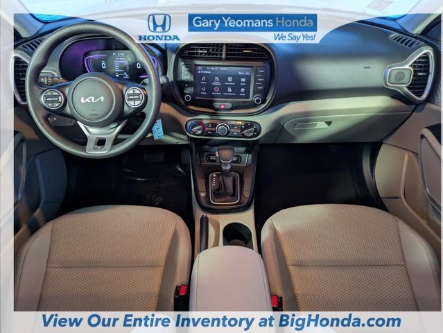 Used 2025 Kia Soul LX w/ LX Technology Package image 15
