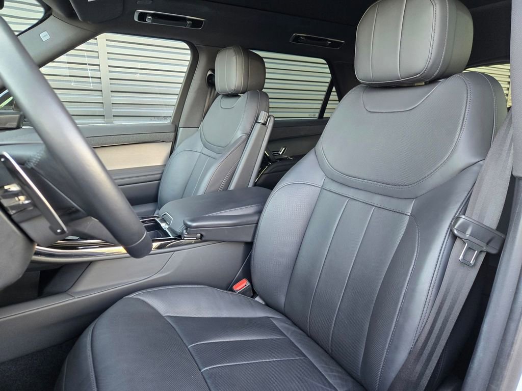 Used 2024 Land Rover Range Rover Sport Dynamic SE image 20