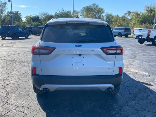 New 2026 Ford Escape SE image 6