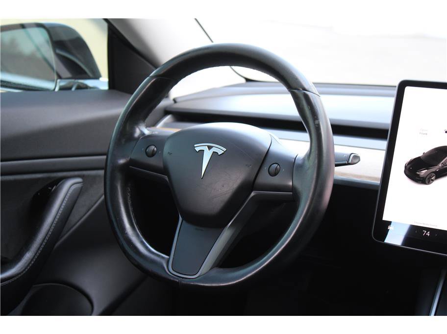 Used 2018 Tesla Model 3 Long Range AWD/4WD image 19