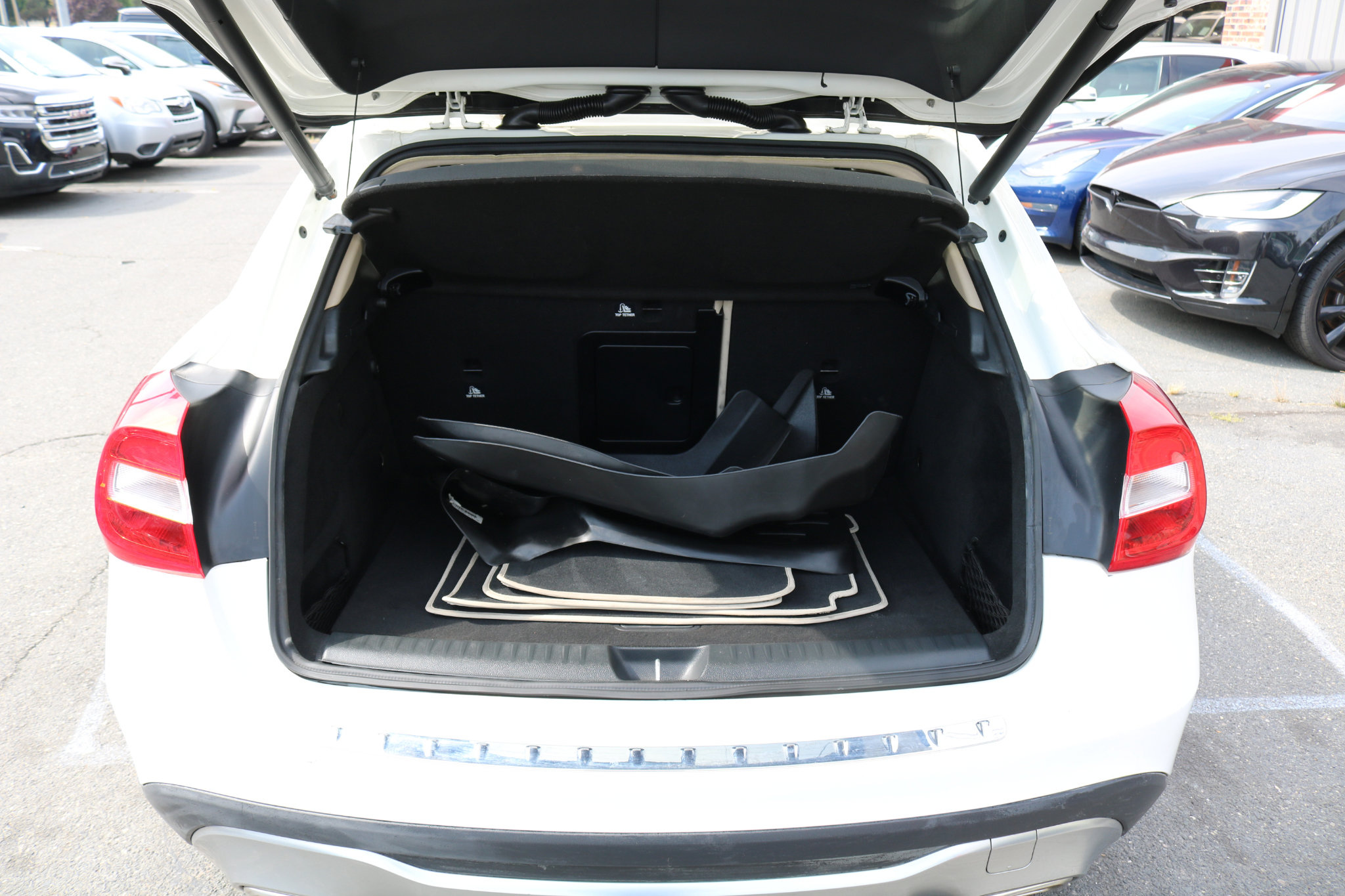 Used 2016 Mercedes-Benz GLA 250 image 40