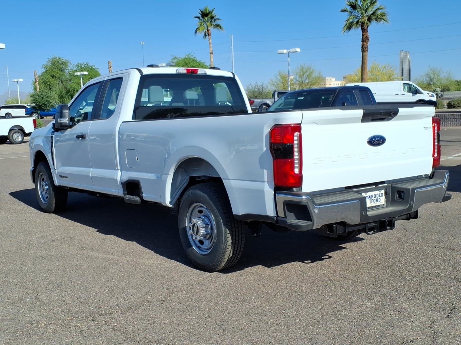 New 2025 Ford F350 XL w/ 360-Degree Camera Package RWD image 3