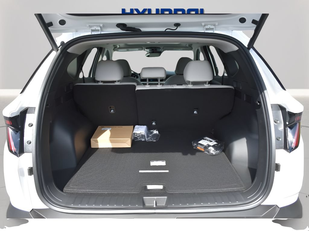 Used 2025 Hyundai Tucson SEL FWD image 14
