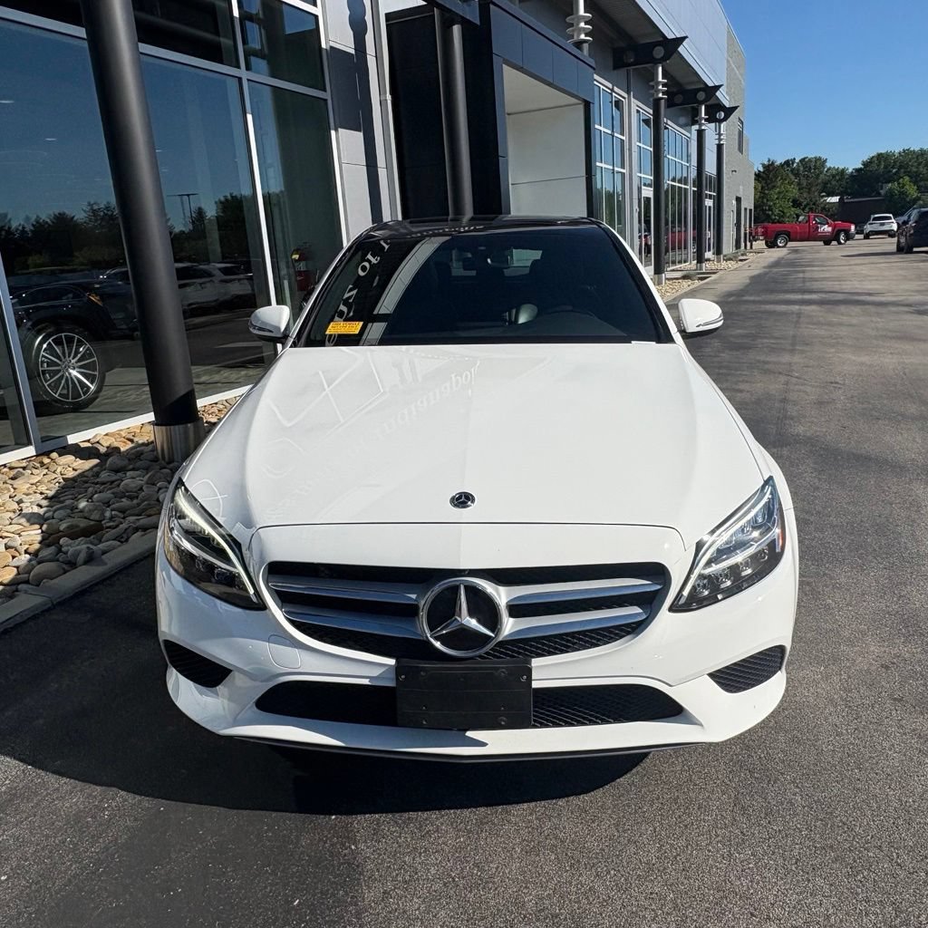 Used 2019 Mercedes-Benz C 300 4MATIC Sedan image 4
