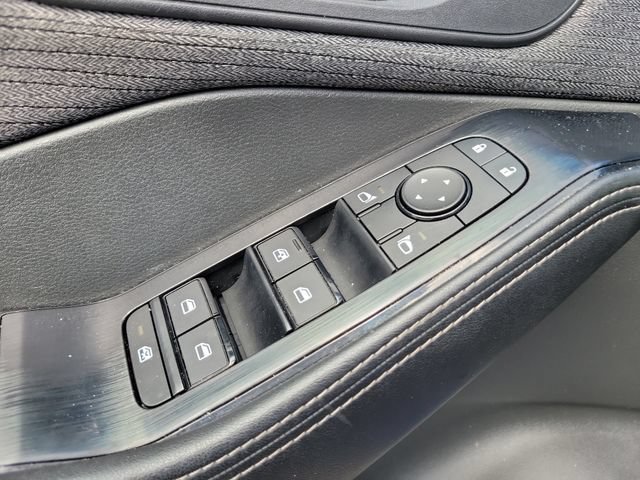 Used 2023 Nissan Rogue SV FWD image 22