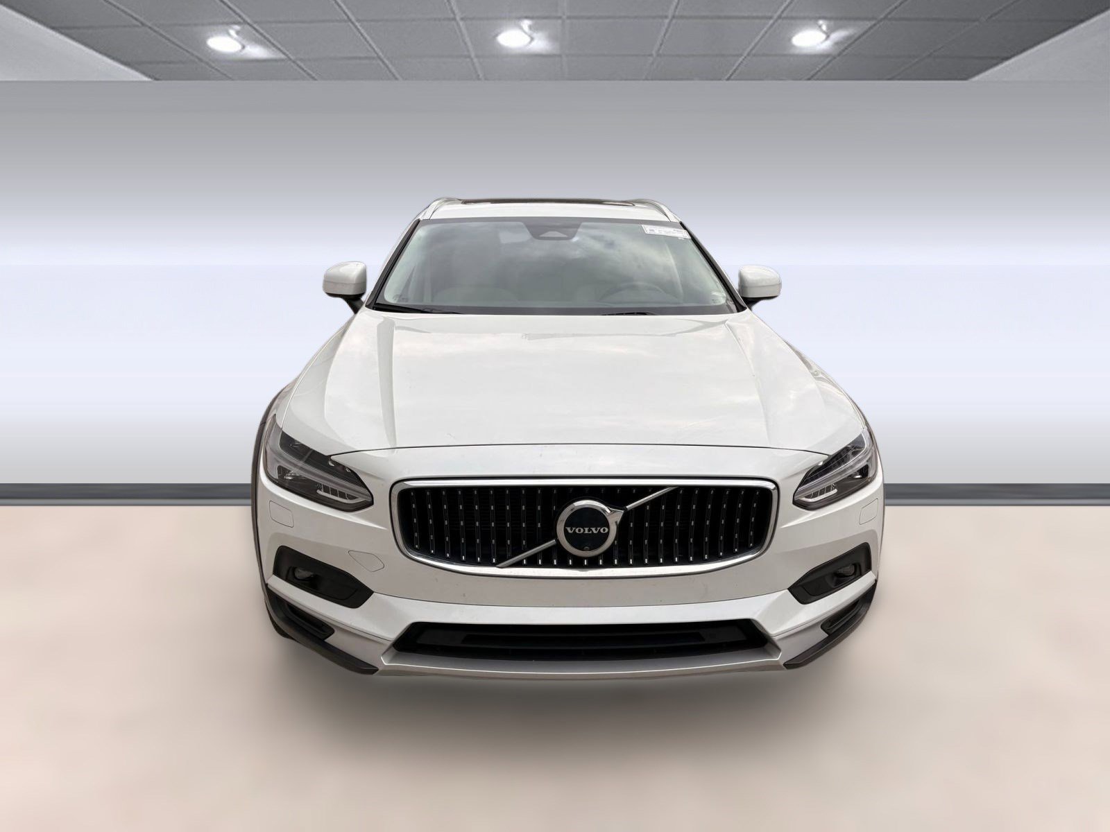 Certified 2025 Volvo V90 B6 Cross Country Plus image 4