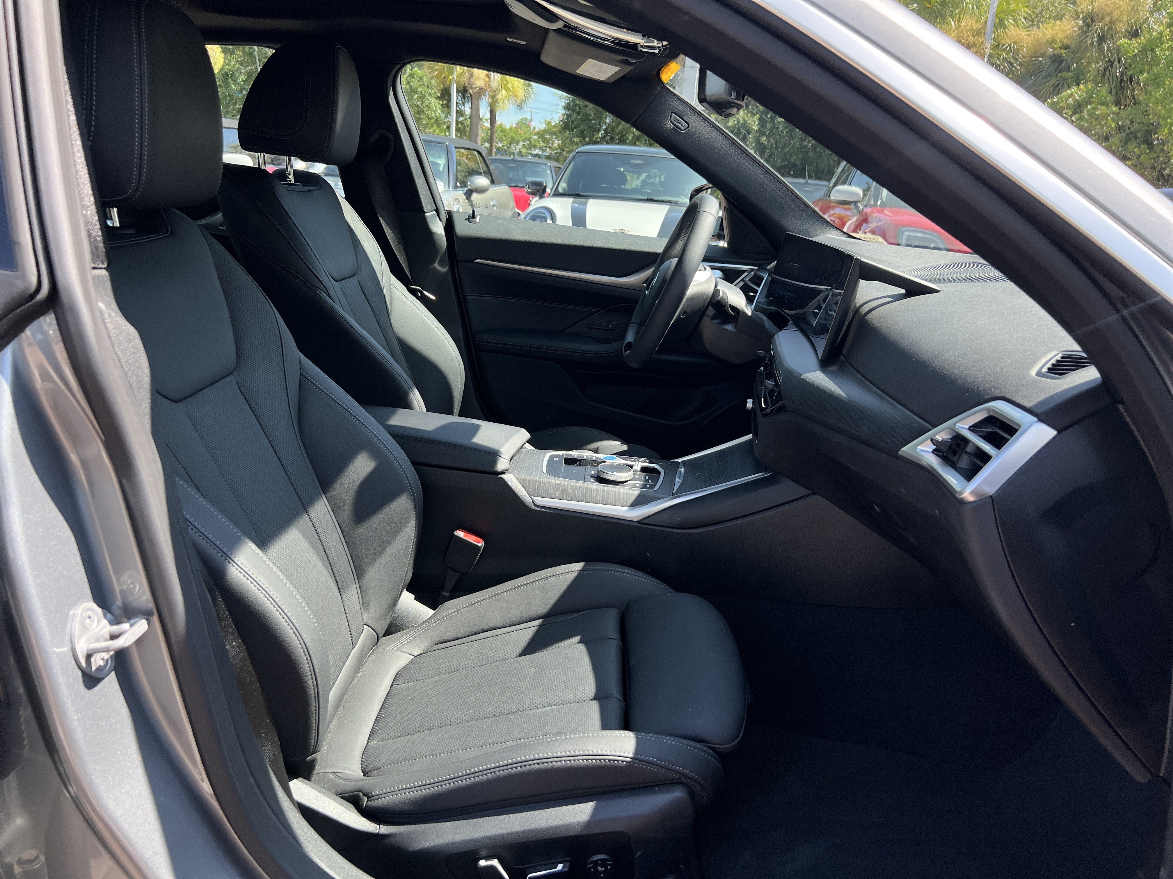 Certified 2025 BMW i4 eDrive40 w/ Parking Assistance Package RWD image 33