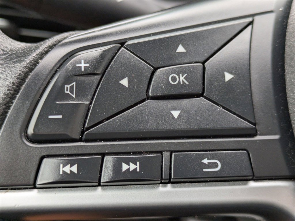 Used 2024 Nissan Altima 2.5 SV image 23