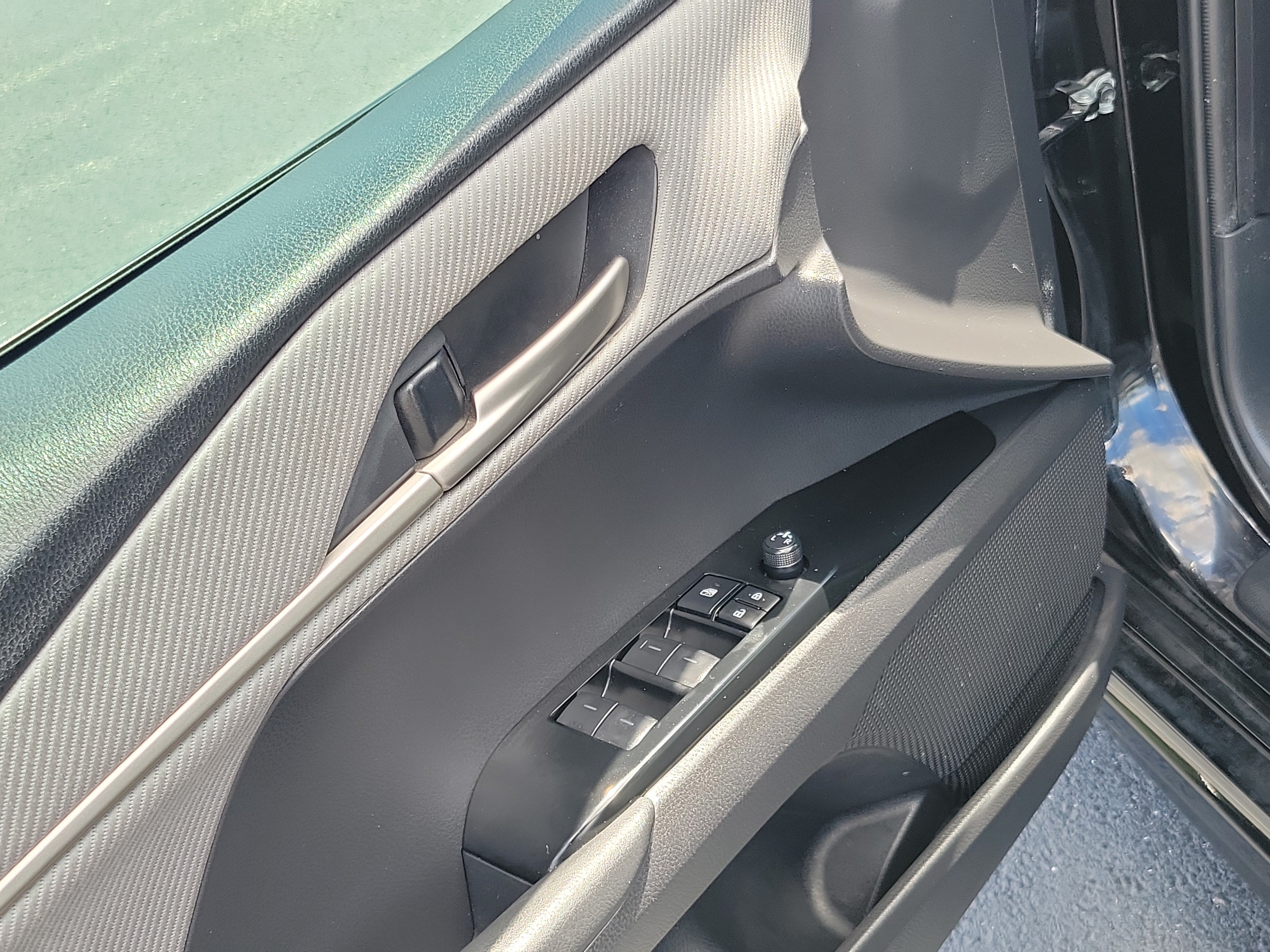 Certified 2025 Toyota Camry SE w/ Multimedia Upgrade Package FWD image 19