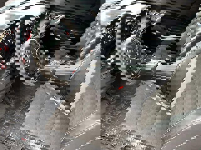 Used 2018 Chevrolet Camaro SS image 21