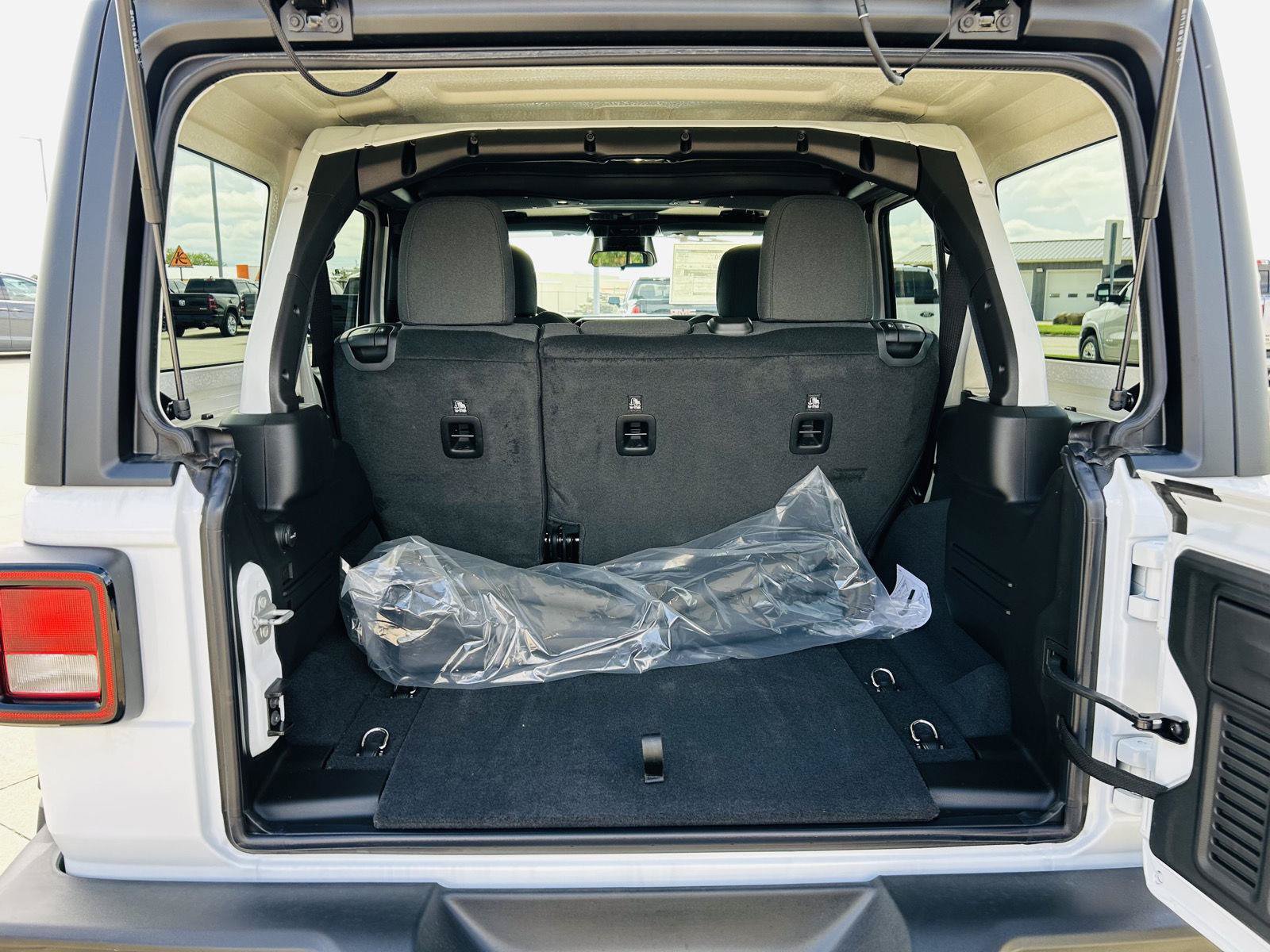 New 2026 Jeep Wrangler Unlimited Sport AWD/4WD image 24