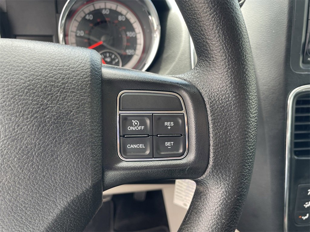 Certified 2020 Dodge Grand Caravan SE w/ UConnect Hands-Free Group image 14