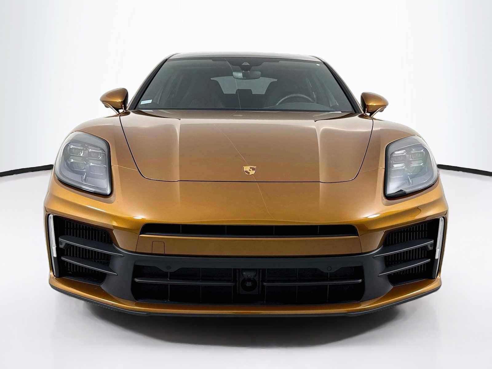 Used 2026 Porsche Panamera RWD image 6