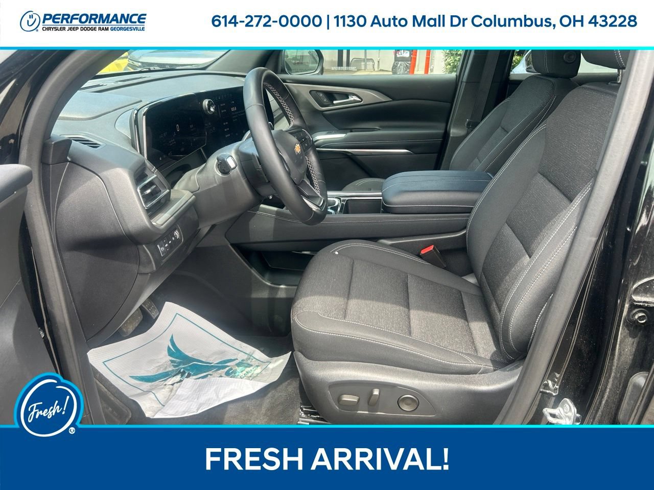 Used 2025 Chevrolet Traverse LT AWD/4WD image 12