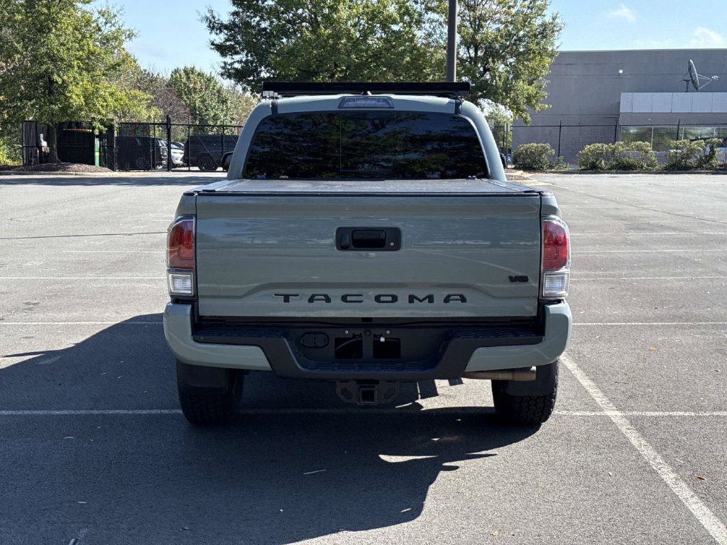 Used 2022 Toyota Tacoma TRD Sport AWD/4WD image 23