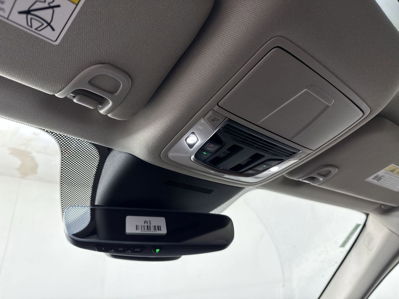 New 2026 Acura MDX SH-AWD w/ Advance Package image 9