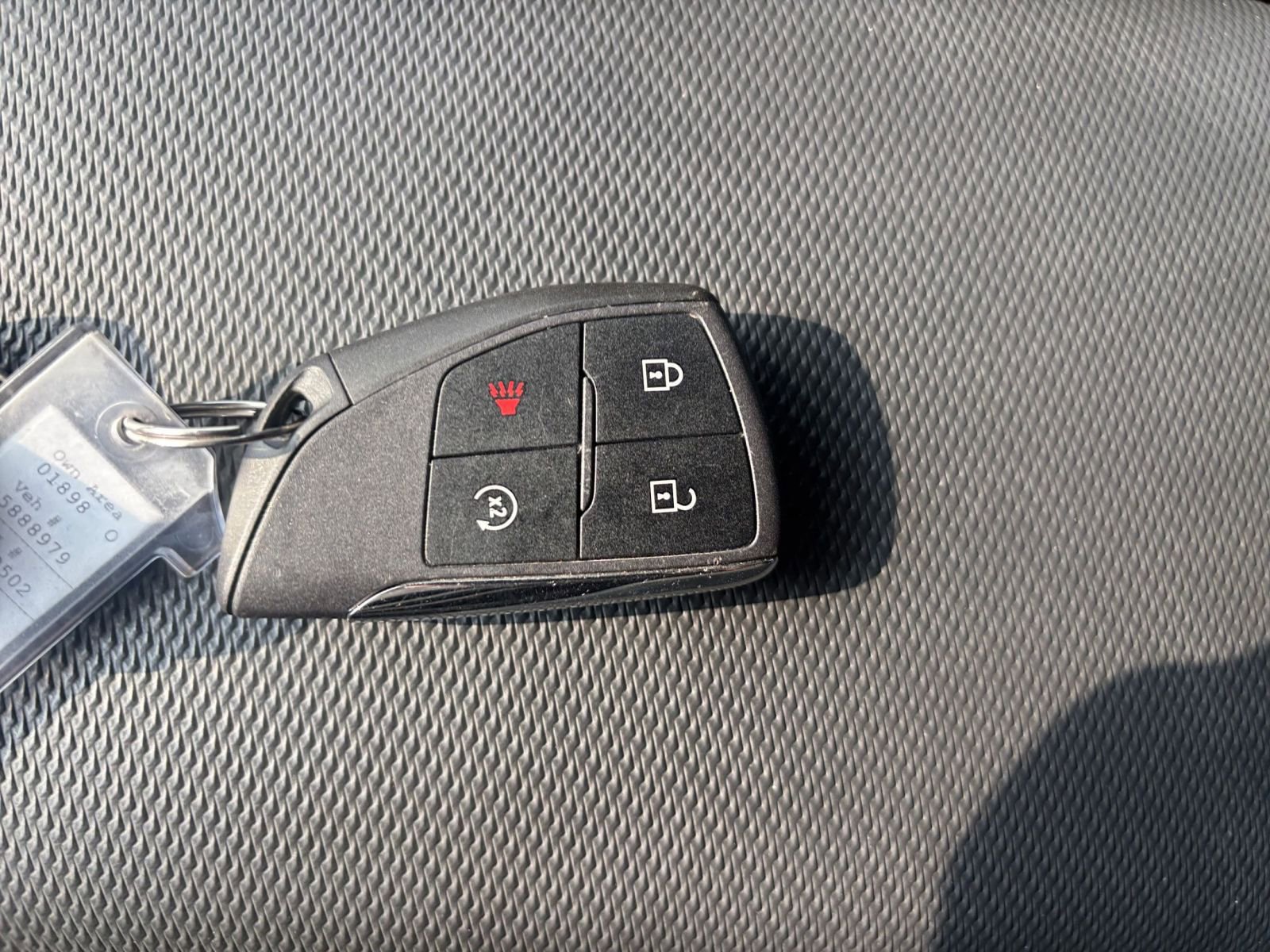 Used 2025 Chevrolet Equinox LT FWD image 22