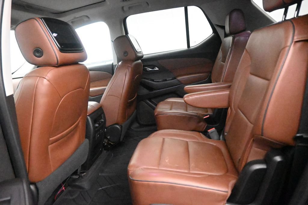 Used 2019 Chevrolet Traverse High Country w/ LPO, Floor Liner Package AWD/4WD image 12