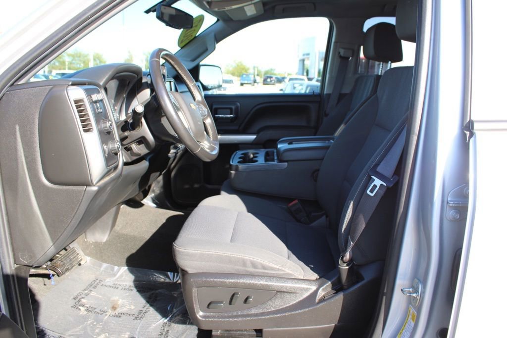 Used 2017 Chevrolet Silverado 1500 LT w/ All Star Edition image 15