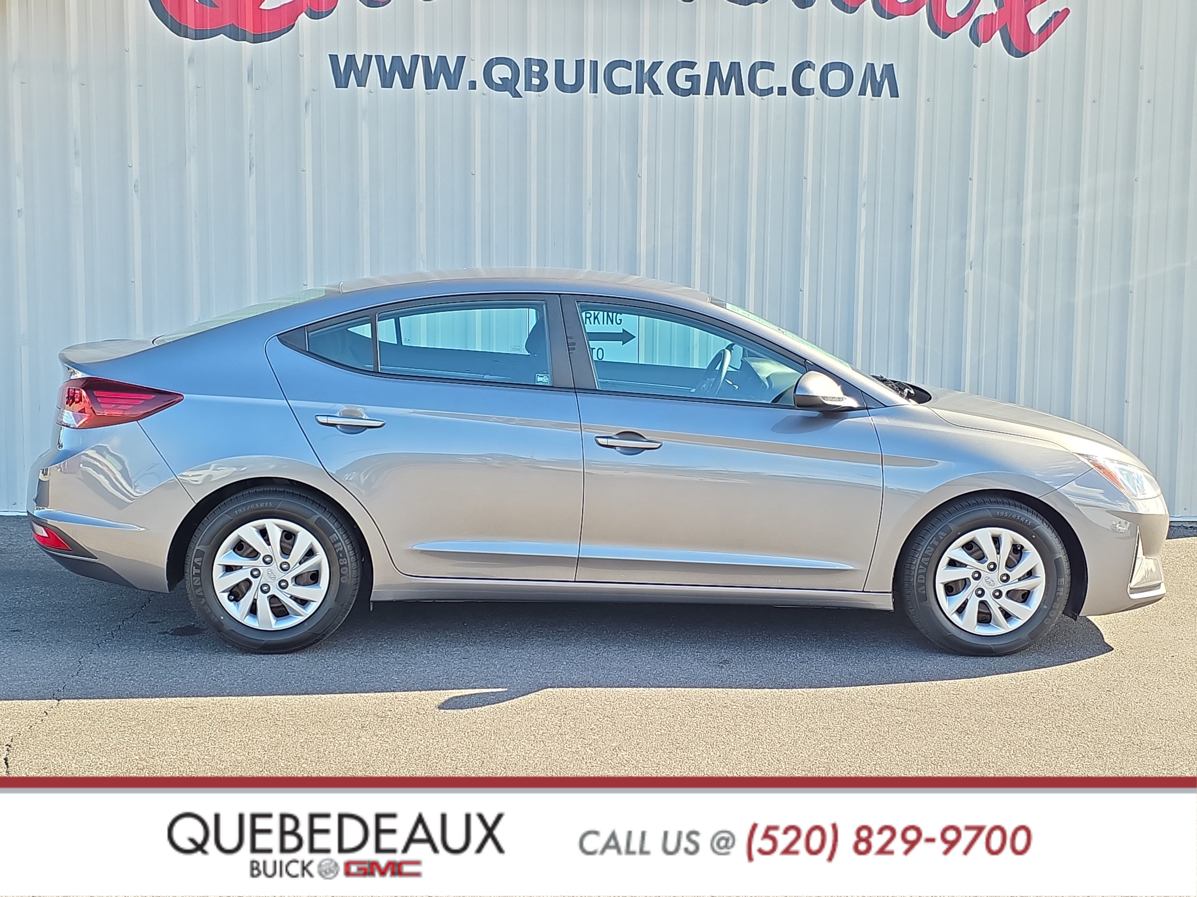 Used 2019 Hyundai Elantra SE w/ Cargo Package FWD image 8