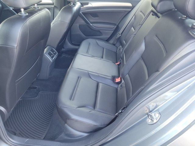 Used 2017 Volkswagen Golf Wolfsburg Edition FWD image 13