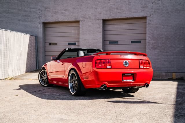Used 2006 Ford Mustang GT Premium RWD image 54