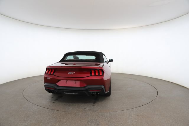 Used 2025 Ford Mustang GT Premium image 16