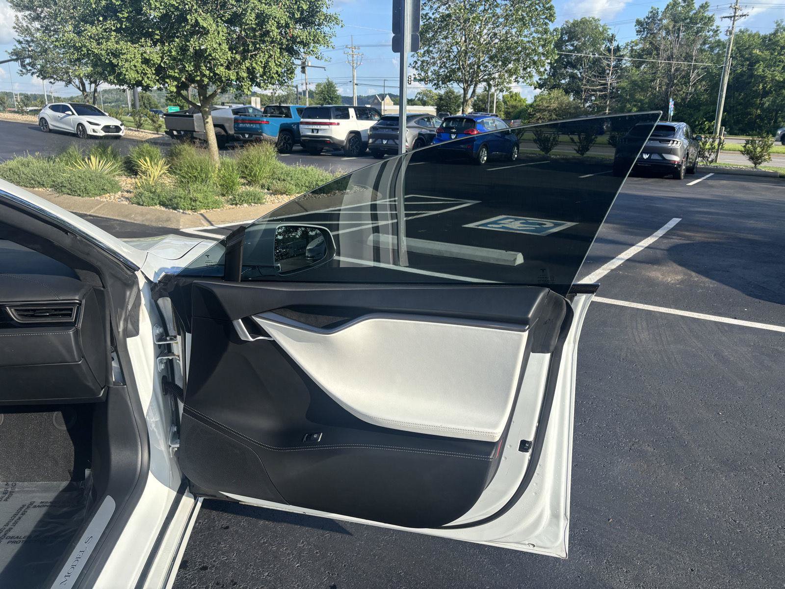 Used 2021 Tesla Model S Long Range AWD/4WD image 15