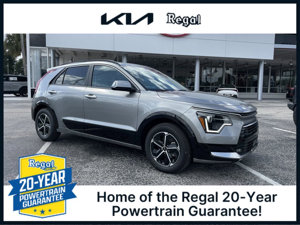New 2025 Kia Niro SX